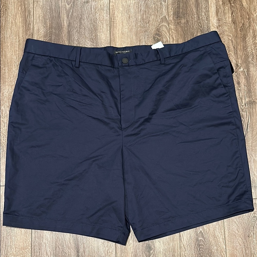 Banana Republic Men's Aiden Shorts Size: 44